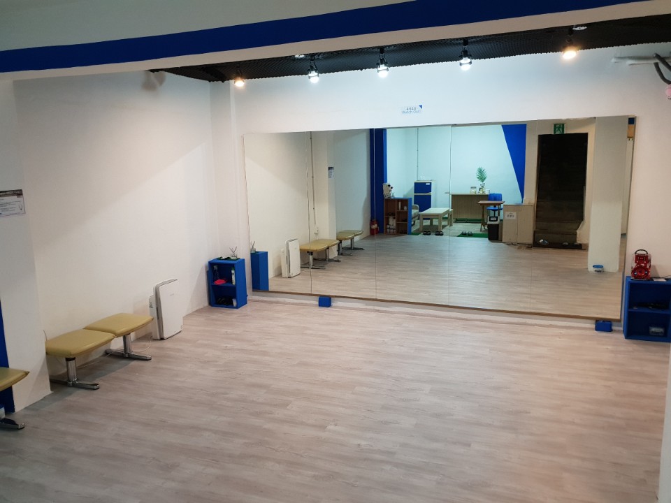 U스튜디오