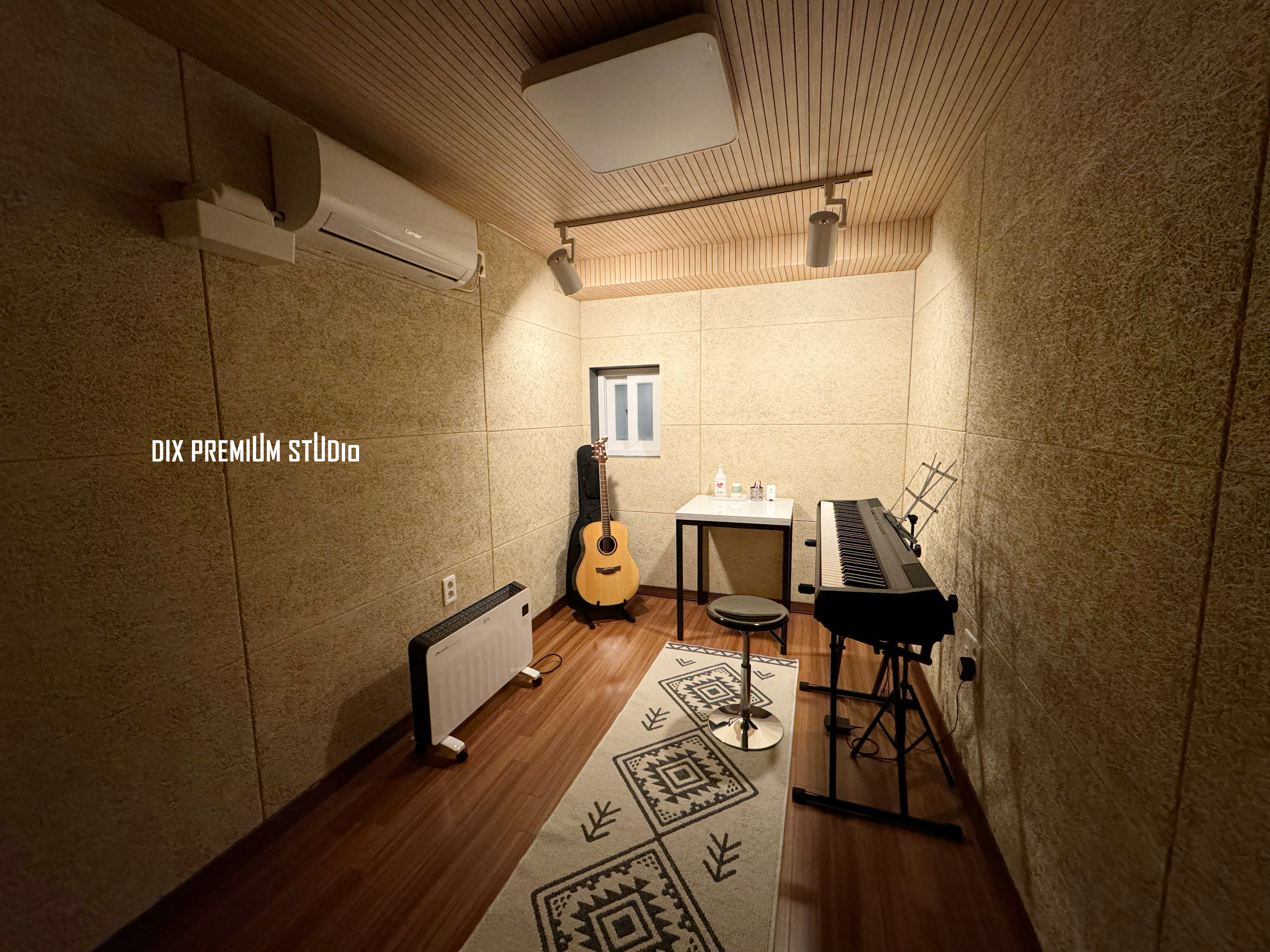 DIX PREMIUM STUDIO