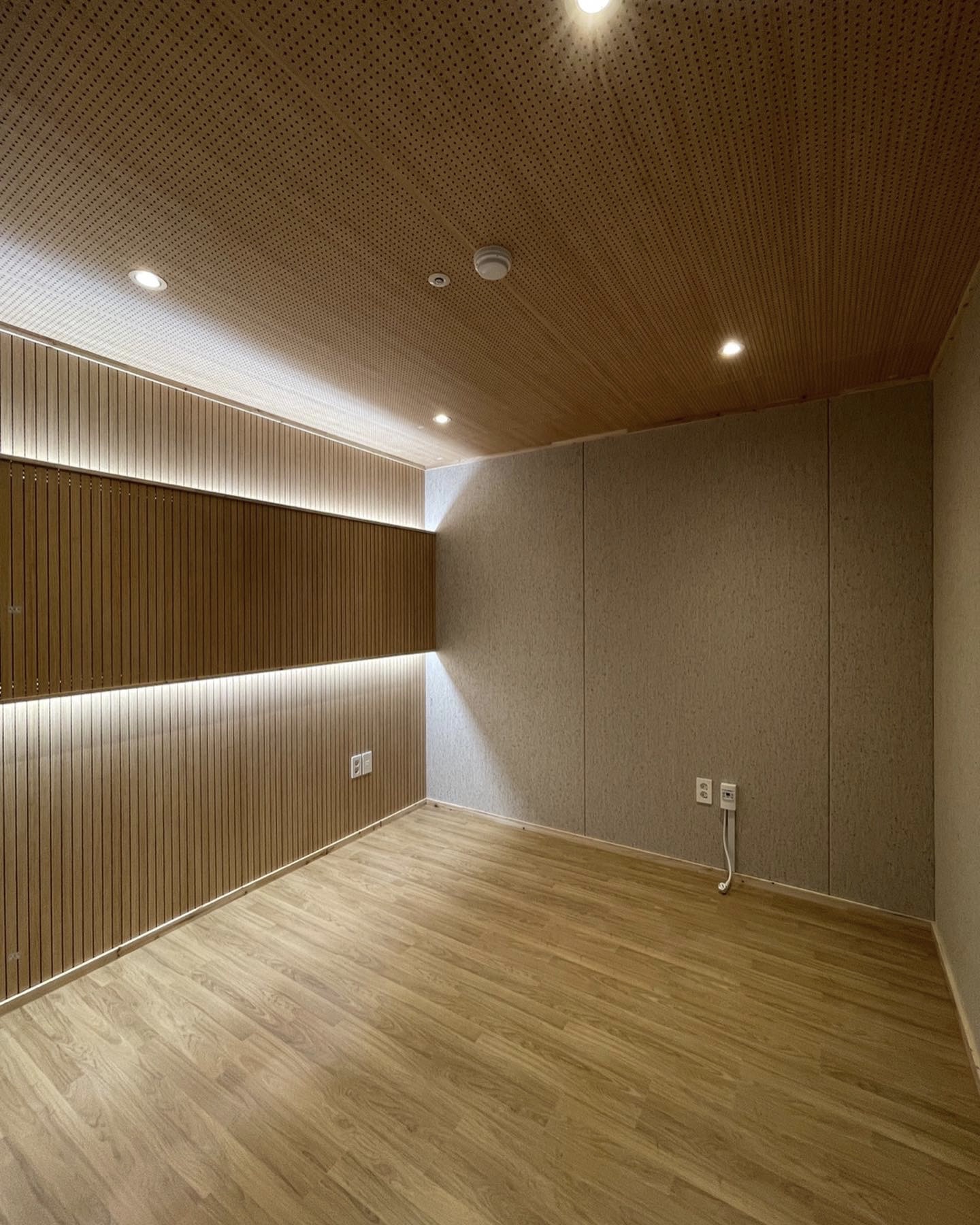 Studio J