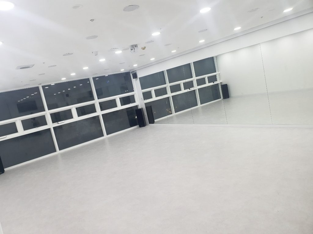 루나댄스스튜디오