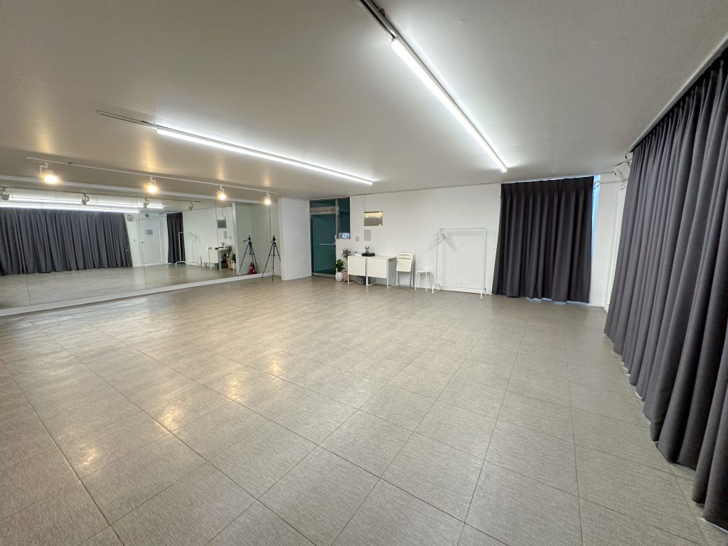 컴앤온스튜디오