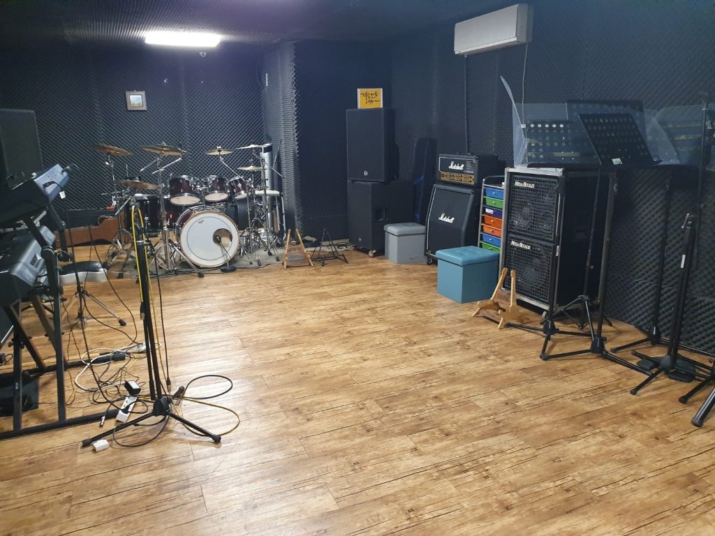 뮤직온 밴드 합주실 연습실