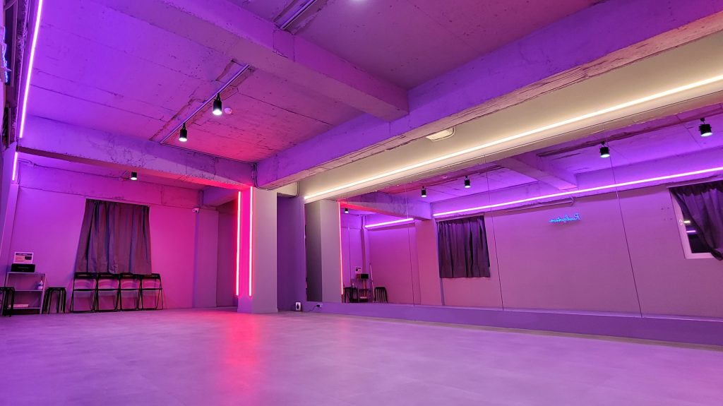 리얼모션 댄스스튜디오 서면역점