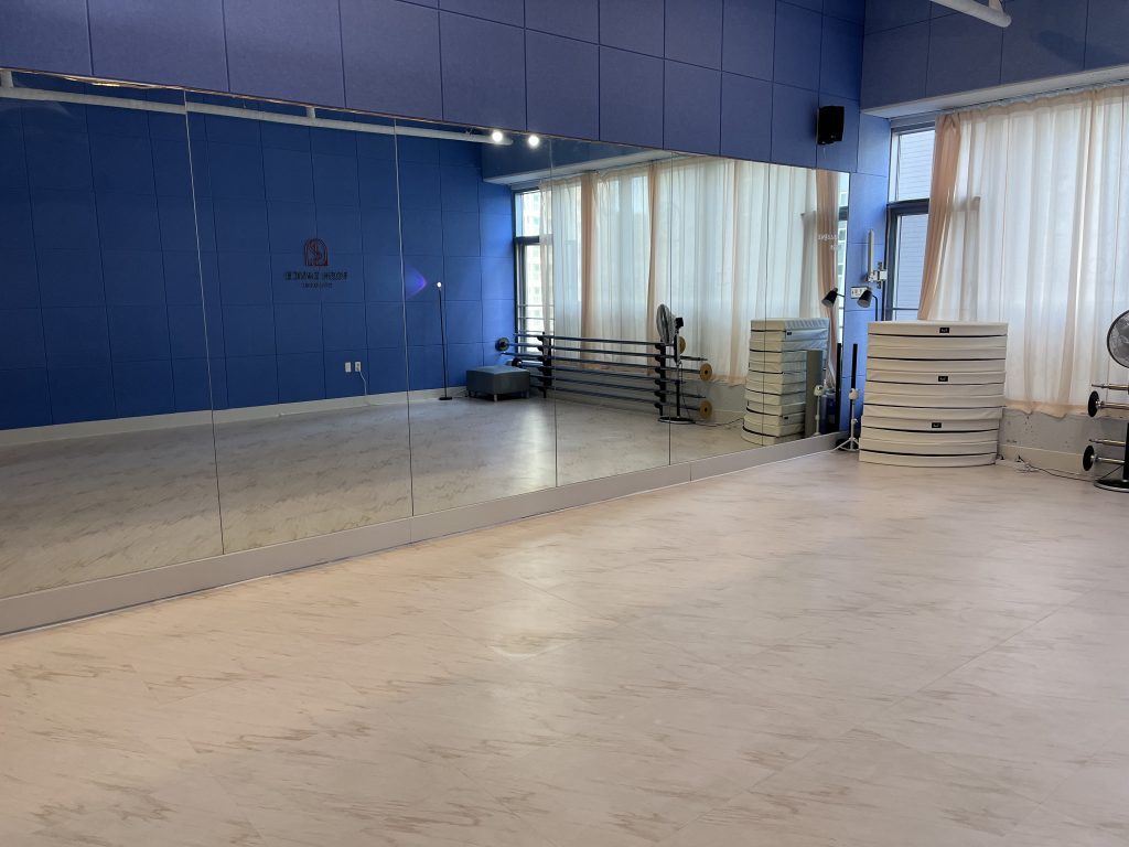 포쉬댄스스튜디오 -  연습실