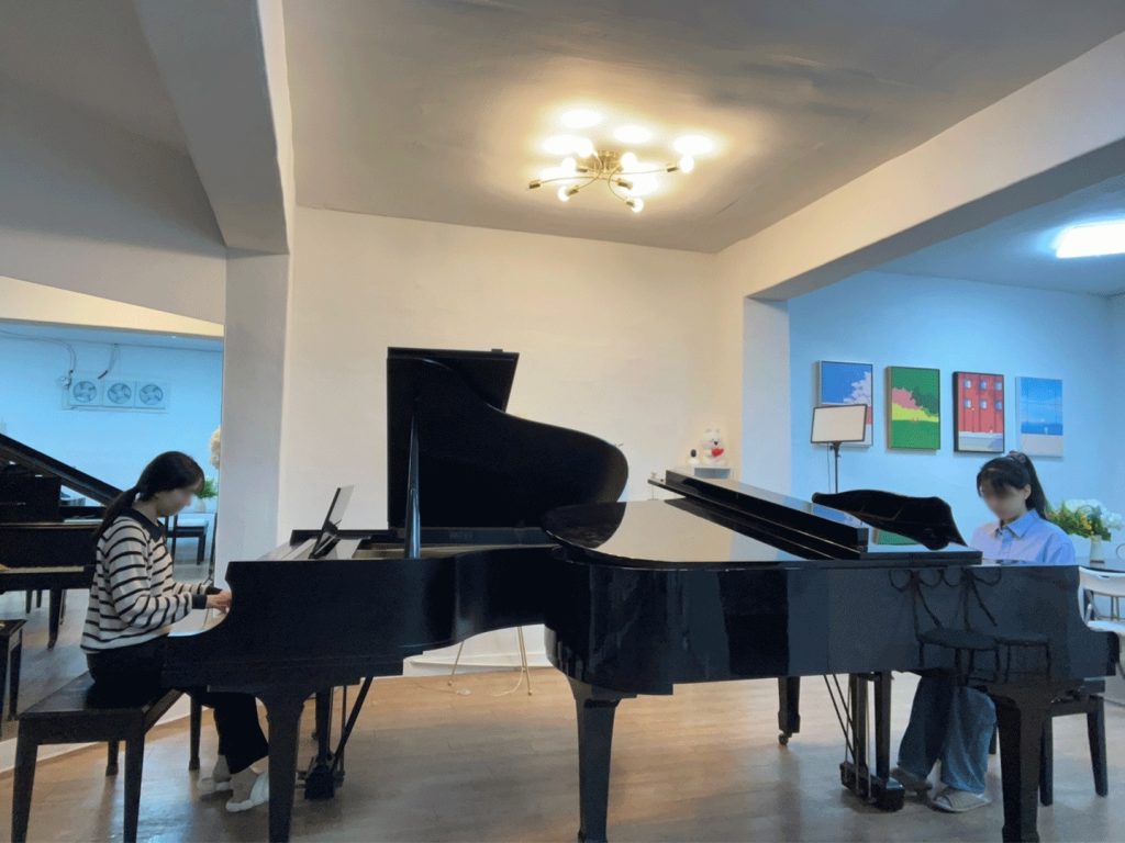 베토벤스튜디오 음악연습실