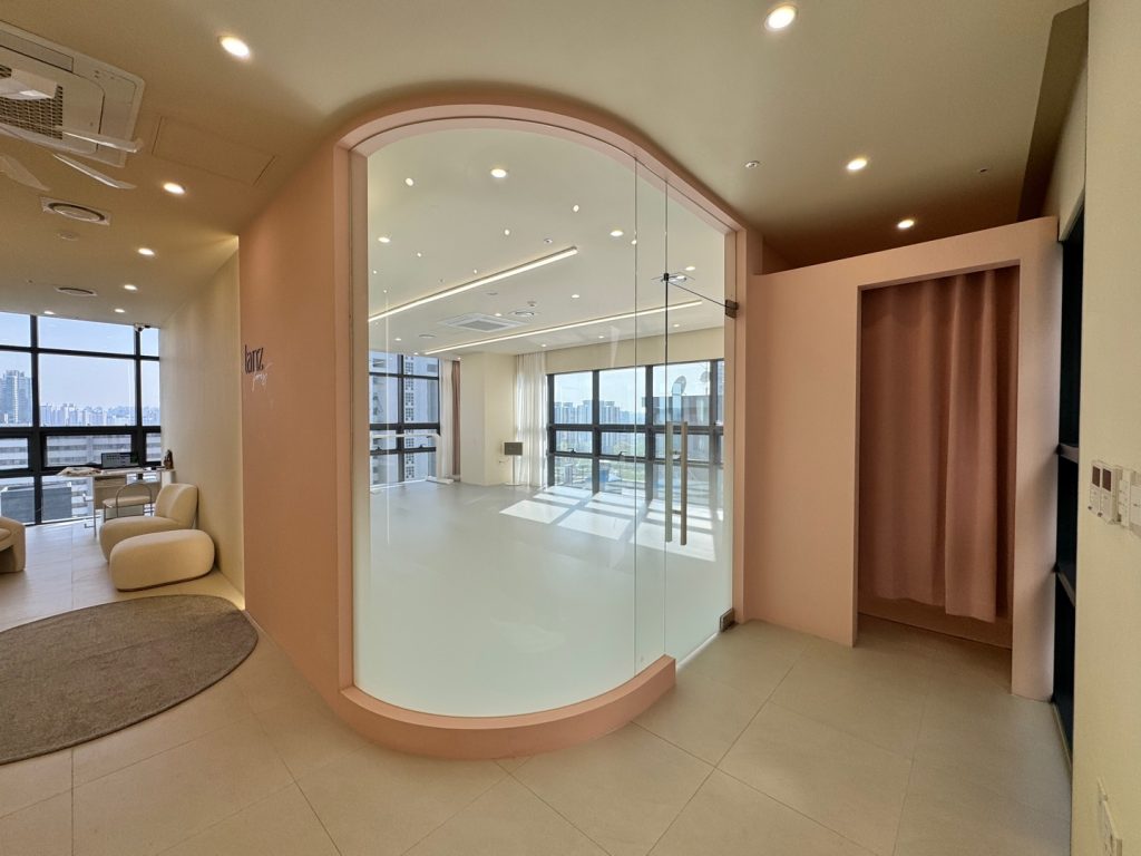 탄츠포레스트 발레&바레 스튜디오