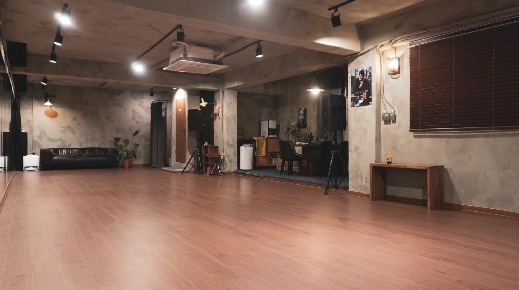 더 베이스먼트 -  연습실