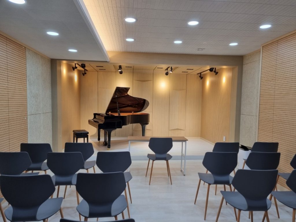 프레이즈 연습실