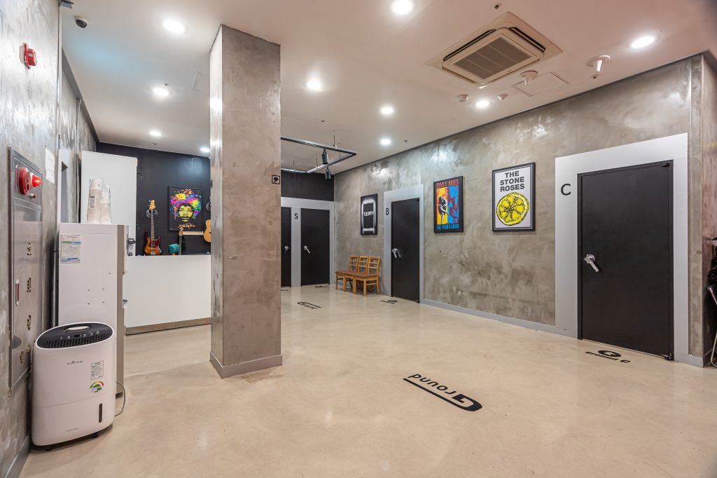 그라운드 합주실 합정1호점