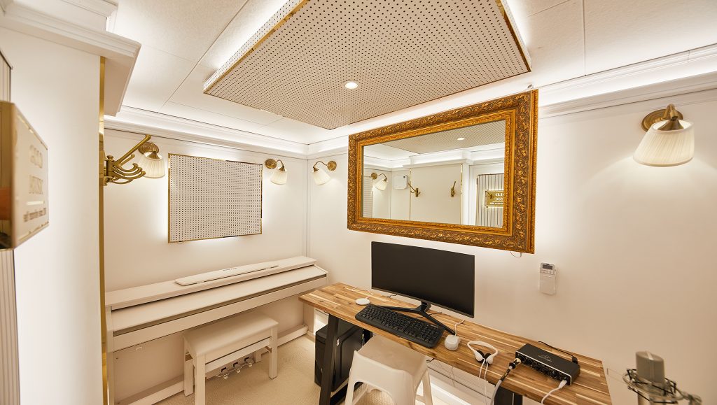 홍대연습실 셀프녹음실 -  연습실