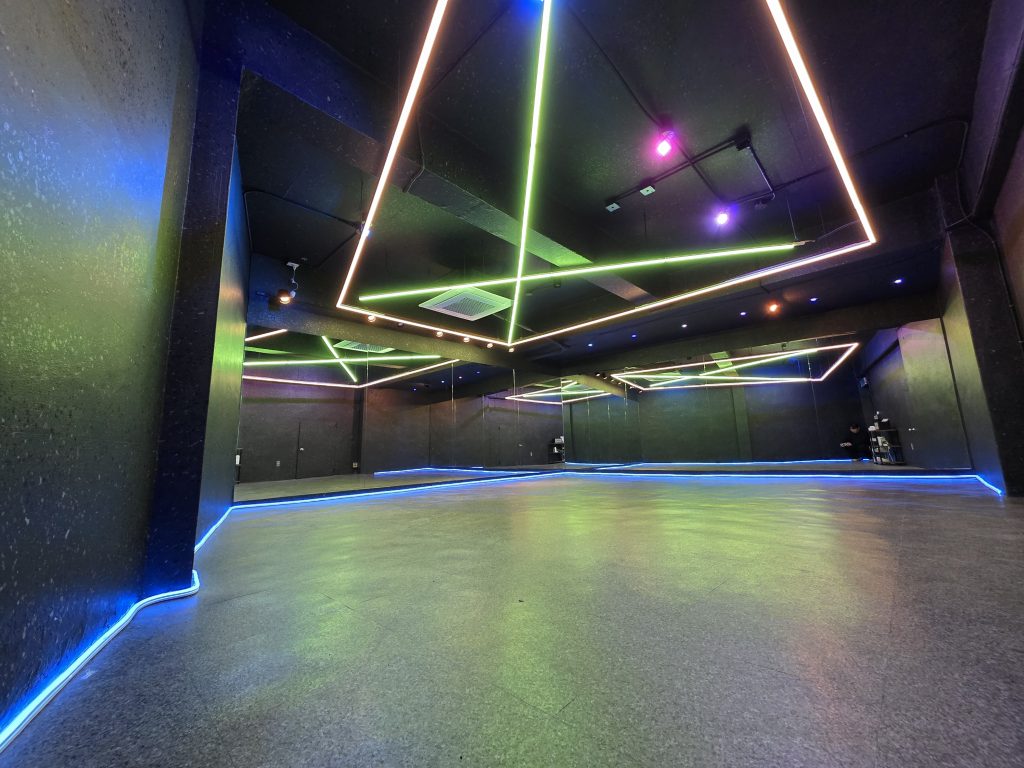 하이브 댄스연습실 서교점