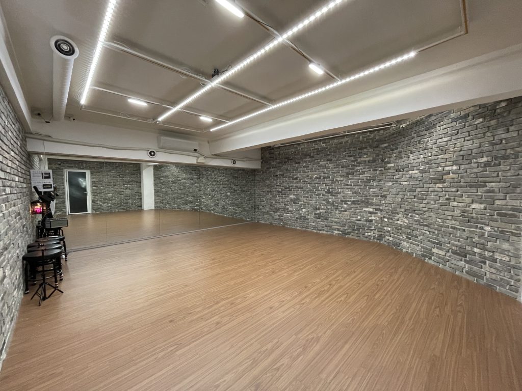 네스트연습실 홍대점 -  연습실