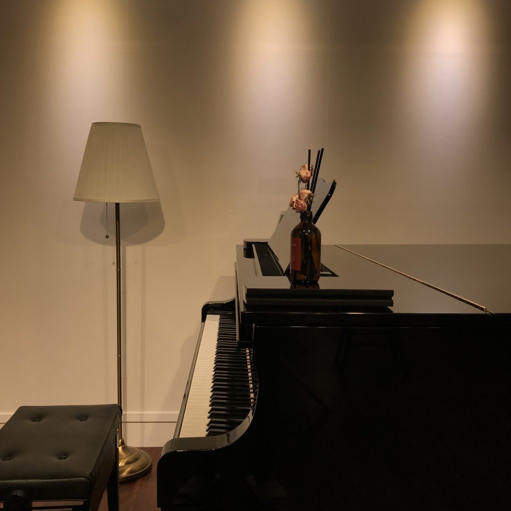 피아노스튜디오 담