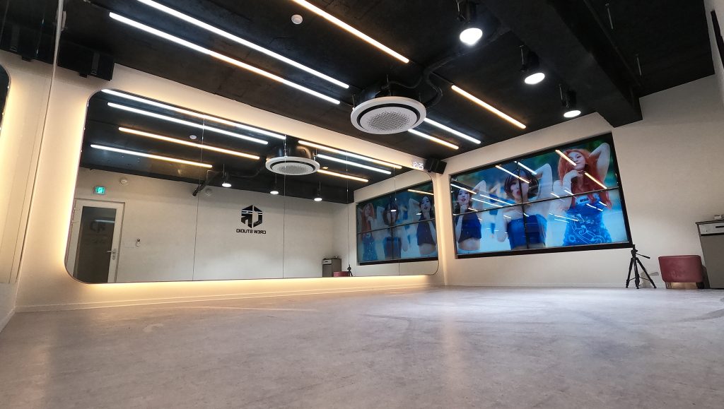 크루댄스연습실 성남모란점