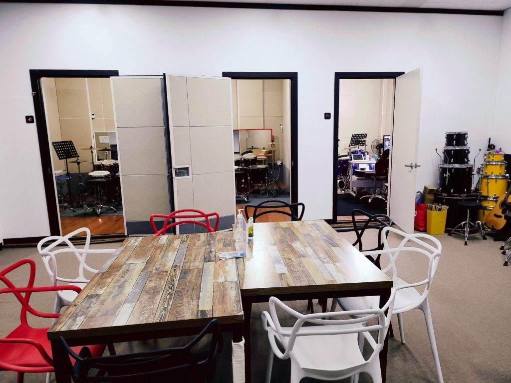 라드럼스튜디오