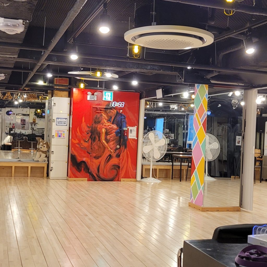 쿠바빠스튜디오 -  연습실